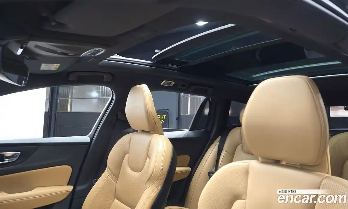 Volvo V60 2020 2.0 гидро в Москве № 1250139, фото 18