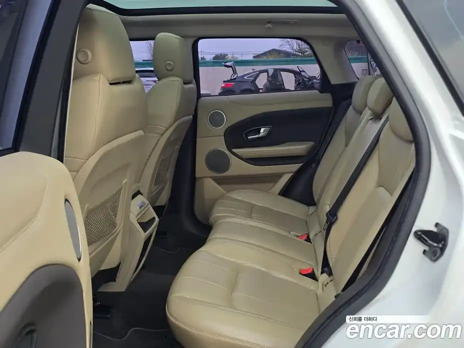 Land Rover Range-Rover Evoque 2018 2.0 гидро в Москве № 1250652, фото 8