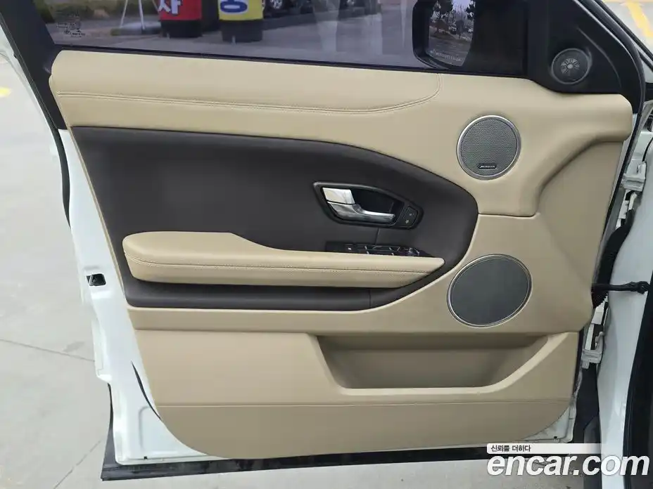 Land Rover Range-Rover Evoque 2018 2.0 гидро в Москве № 1250652, фото 9