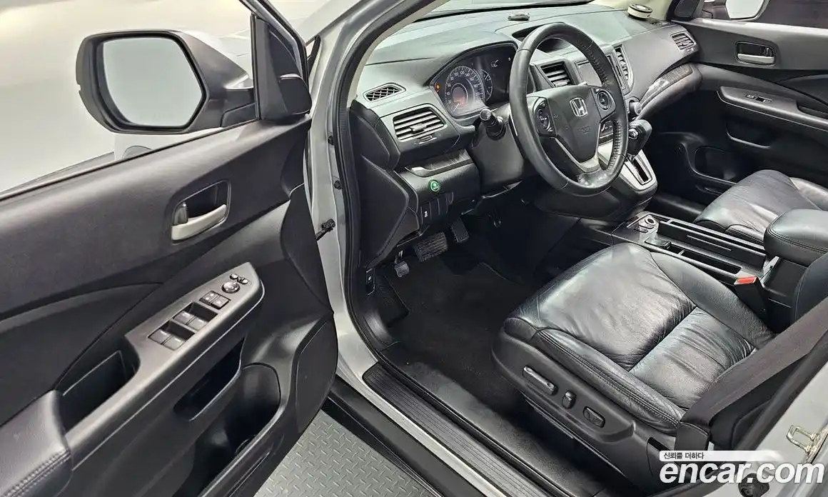 Honda CR-V 2014 2.4 гидро в Москве № 1252071, фото 10