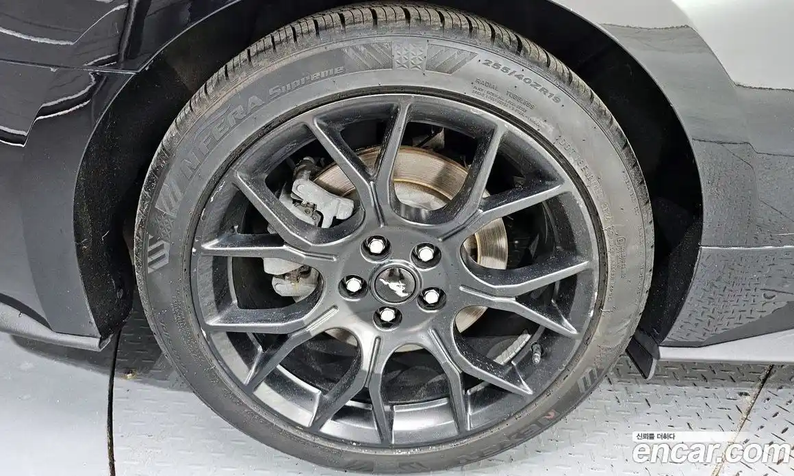 Ford Mustang 2019 2.3 гидро в Москве № 1252738, фото 5