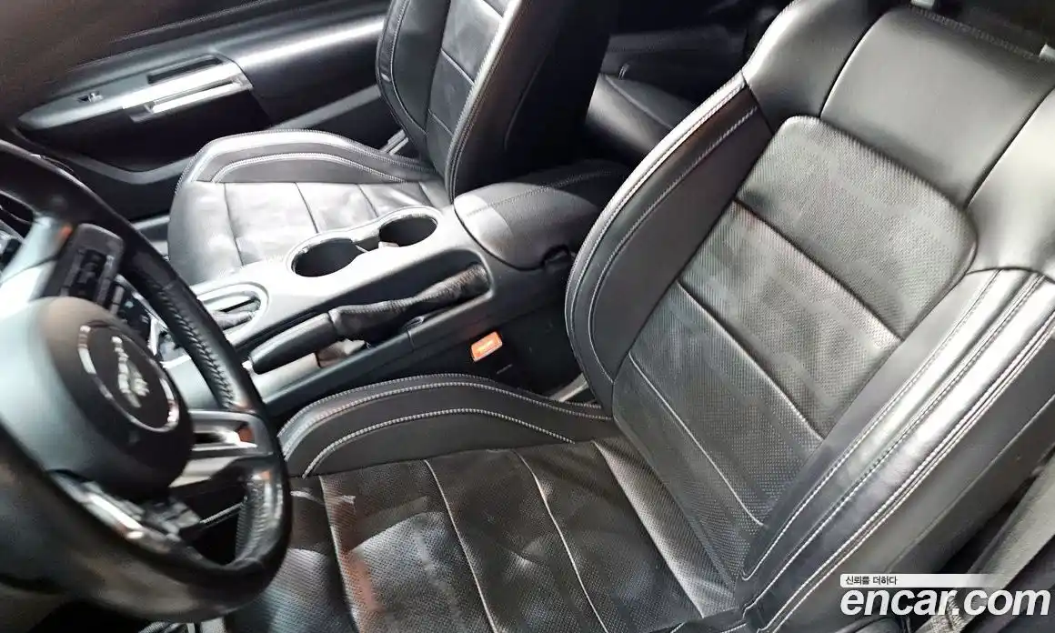Ford Mustang 2019 2.3 гидро в Москве № 1252738, фото 10