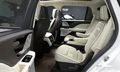 Lincoln Aviator 2022 3.0 гидро в Москве № 1252987, миниатюра 12