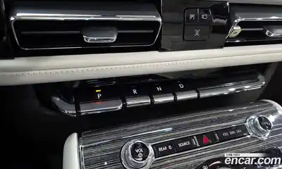 Lincoln Aviator 2022 3.0 гидро в Москве № 1252987, миниатюра 9