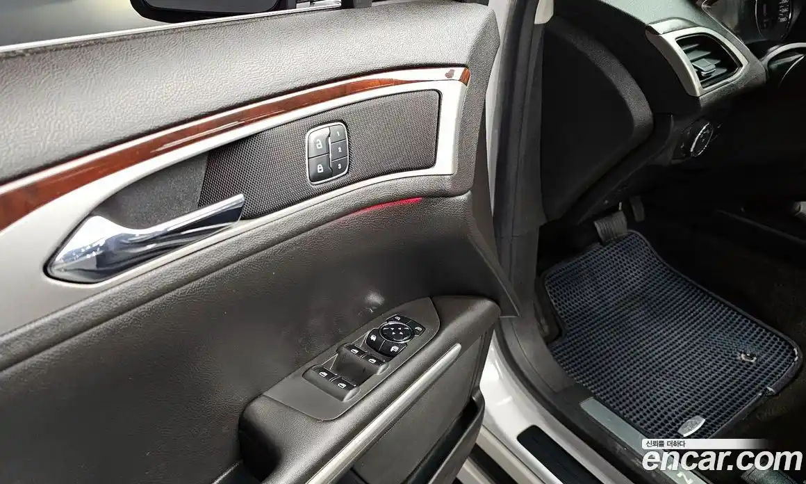 Lincoln MKZ 2014 2.0 гидро в Москве № 1253032, фото 13