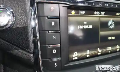 Lincoln Continental 2016 3.0 гидро в Москве № 1253121, миниатюра 9