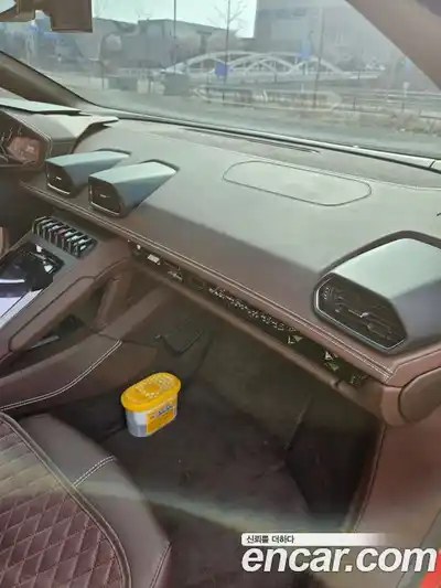 Lamborghini Huracan 2020 5.2 гидро в Москве № 1253588, миниатюра 12