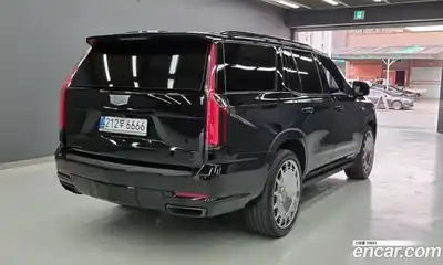 Cadillac Escalade 2025 6.2 гидро в Москве № 1253707, миниатюра 2