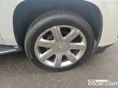 Cadillac Escalade 2017 6.2 гидро в Москве № 1253731, миниатюра 12