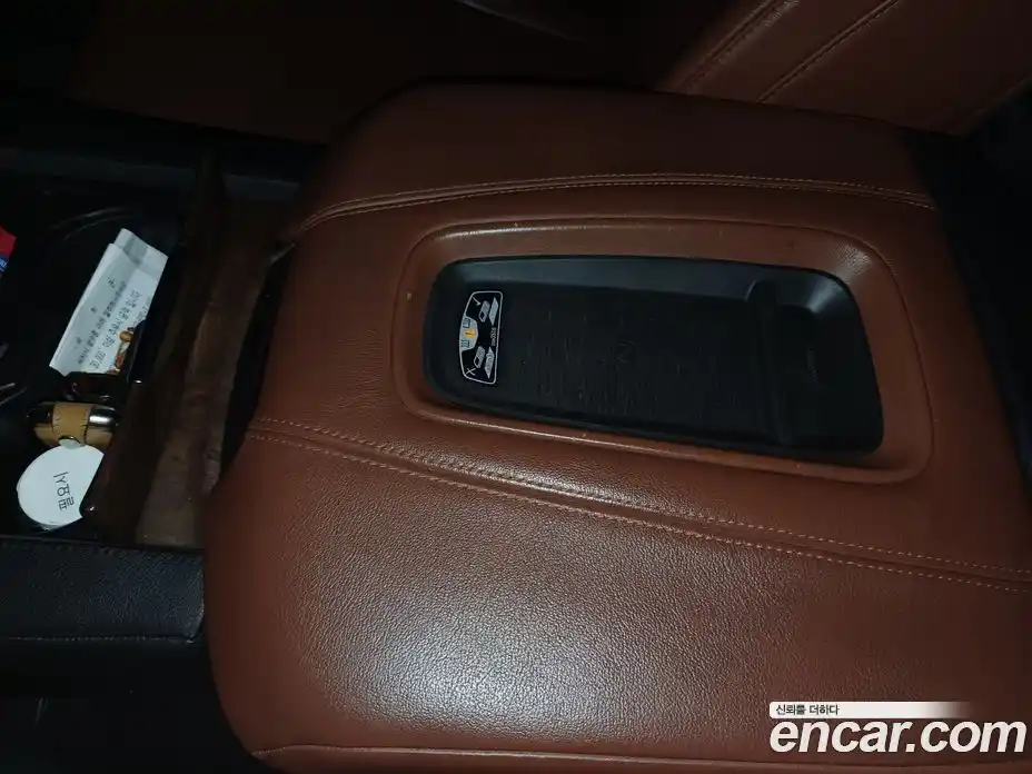 Cadillac Escalade 2017 6.2 гидро в Москве № 1253731, фото 19