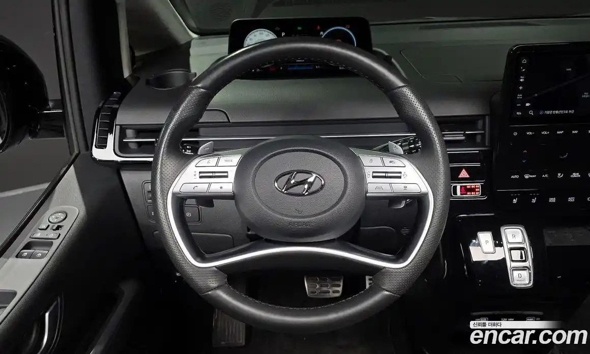 Hyundai Staria 2021 2.2 гидро в Москве № 125908, фото 13