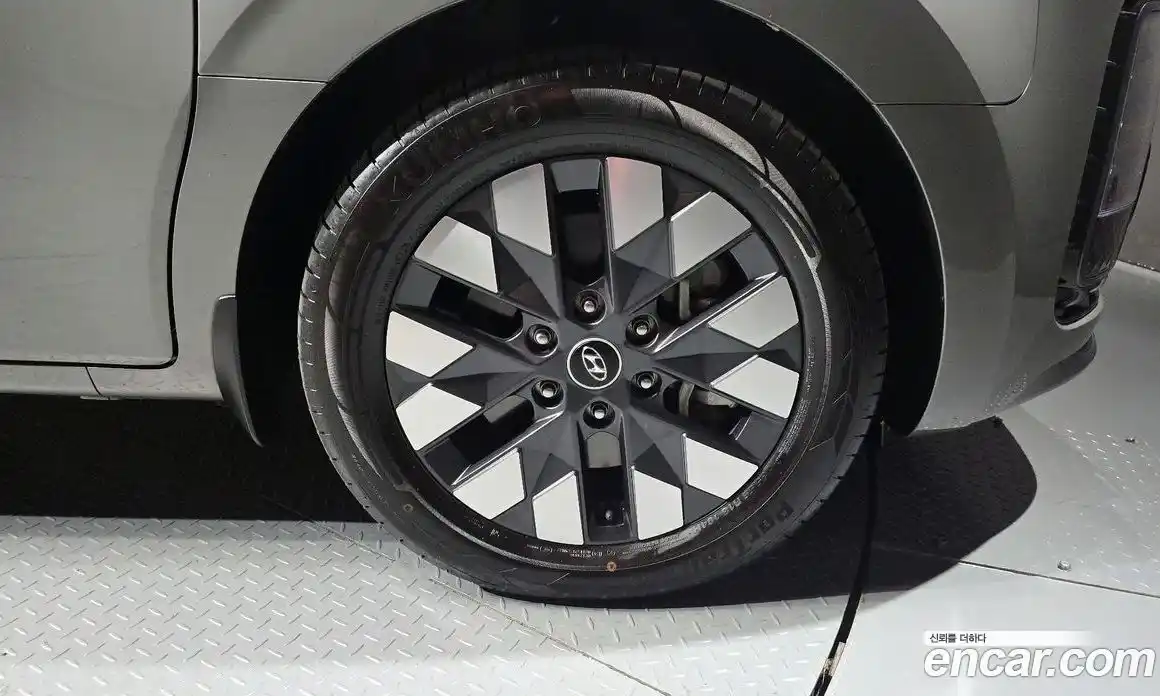 Hyundai Staria 2021 2.2 гидро в Москве № 125908, фото 5
