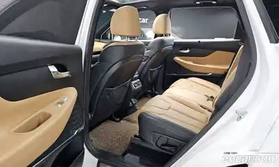 Hyundai Santa Fe 2023 1.6 гидро в Москве № 1278017, миниатюра 11