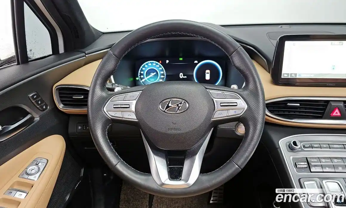 Hyundai Santa Fe 2023 1.6 гидро в Москве № 1278017, фото 14