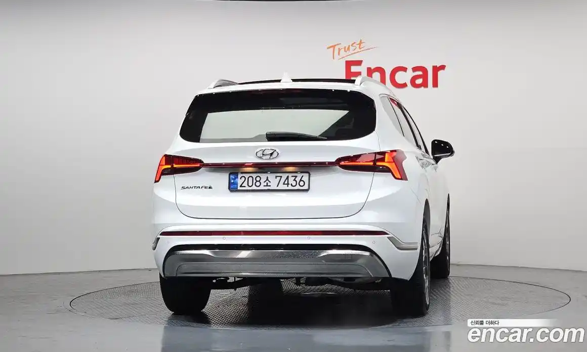 Hyundai Santa Fe 2023 1.6 гидро в Москве № 1278017, фото 4