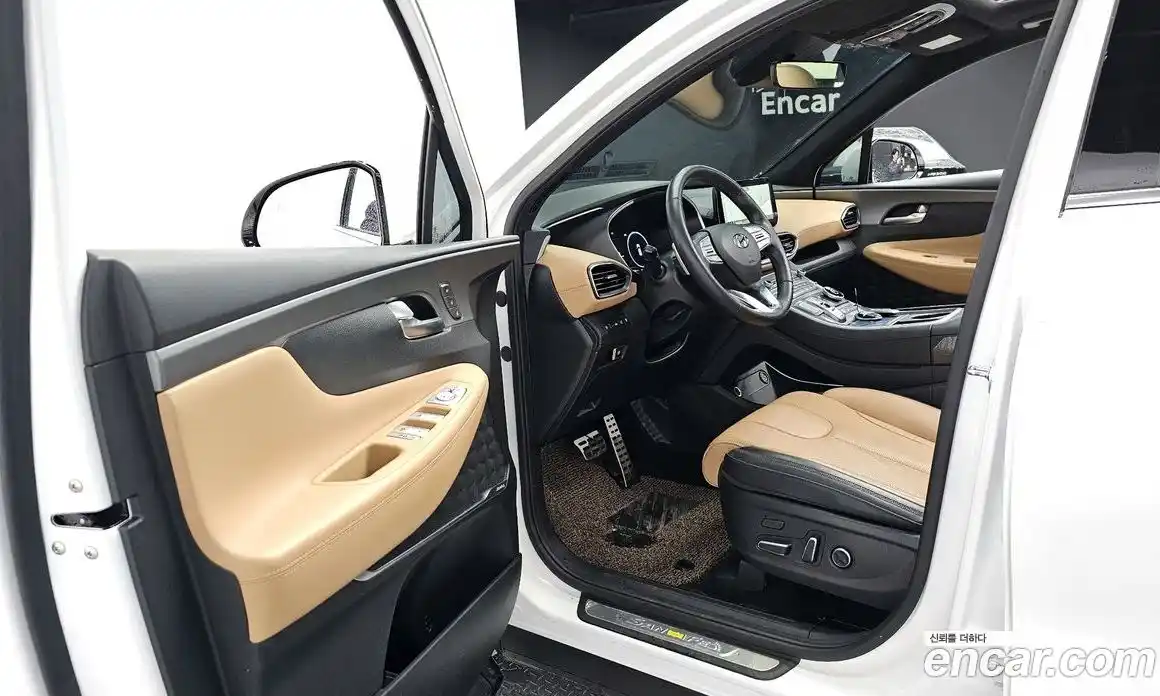Hyundai Santa Fe 2023 1.6 гидро в Москве № 1278017, фото 10