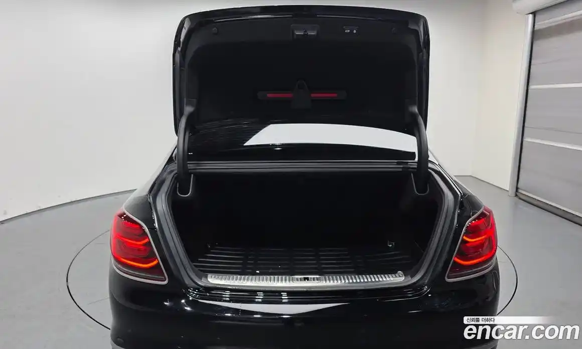 Kia K9 2018 3.8 Автомат в Москве № 1278226, фото 20