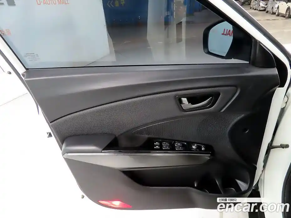 SsangYong TIBOLI 2021 1.5 гидро в Москве, фото 13