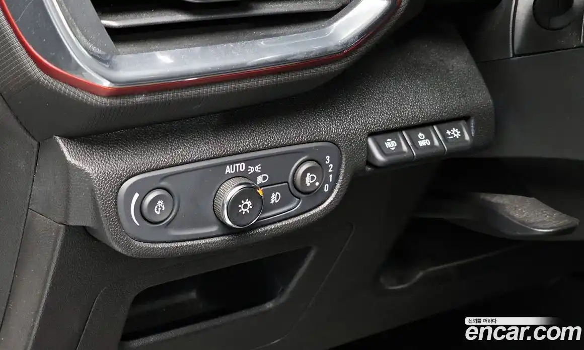 Chevrolet TrailBlazer 2021 1.3 Автомат в Москве № 1278598, фото 16