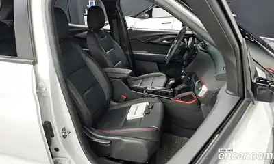 Chevrolet TrailBlazer 2021 1.3 Автомат в Москве № 1278598, миниатюра 10