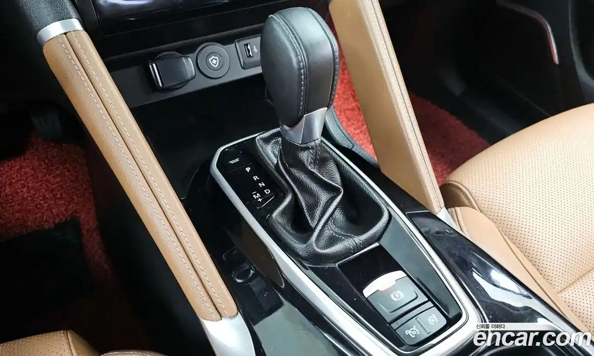 Renault QM6 2023 2.0 гидро в Москве № 1279014, фото 9