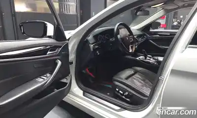 BMW 5-Series 2019 2.0 гидро в Москве № 1279287, миниатюра 10