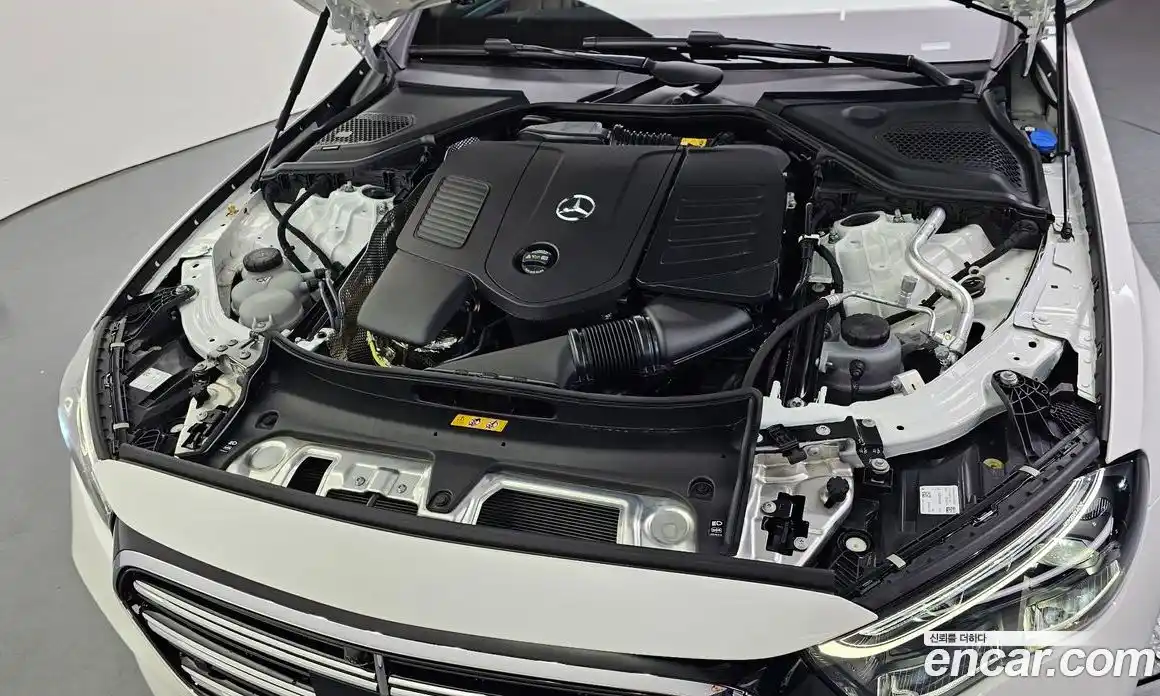 Mercedes-Benz E-Class 2025 2.0 гидро в Москве № 1279494, фото 6
