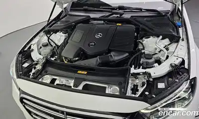 Mercedes-Benz E-Class 2025 2.0 гидро в Москве № 1279494, миниатюра 6