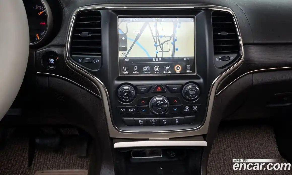 Jeep Cherokee 2015 3.0 гидро в Москве № 1279547, фото 13