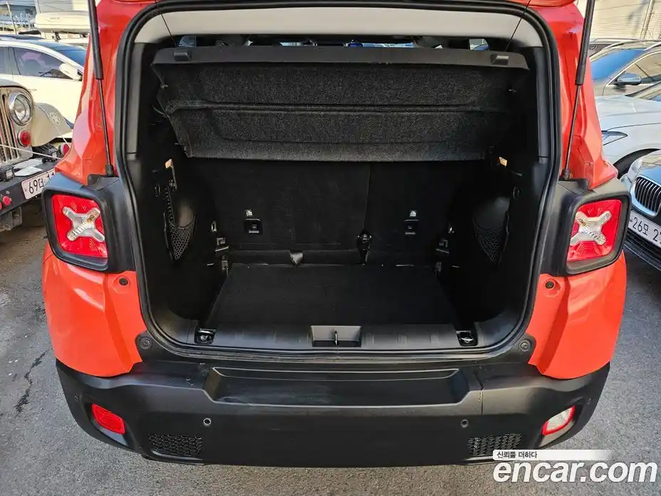 Jeep Renegade 2017 2.4 гидро в Москве № 1279723, фото 20