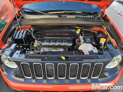 Jeep Renegade 2017 2.4 гидро в Москве № 1279723, миниатюра 7