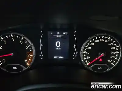 Jeep Renegade 2017 2.4 гидро в Москве № 1279723, миниатюра 9