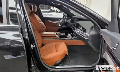 BMW 7-Series 2025 3.0 гидро в Москве № 1280385, миниатюра 11