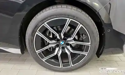 BMW 7-Series 2025 3.0 гидро в Москве № 1280385, миниатюра 5