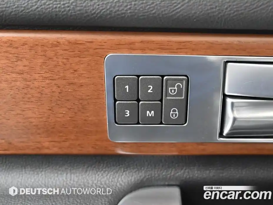 Land Rover Discovery 2015 3.0 гидро в Москве № 1280808, фото 17