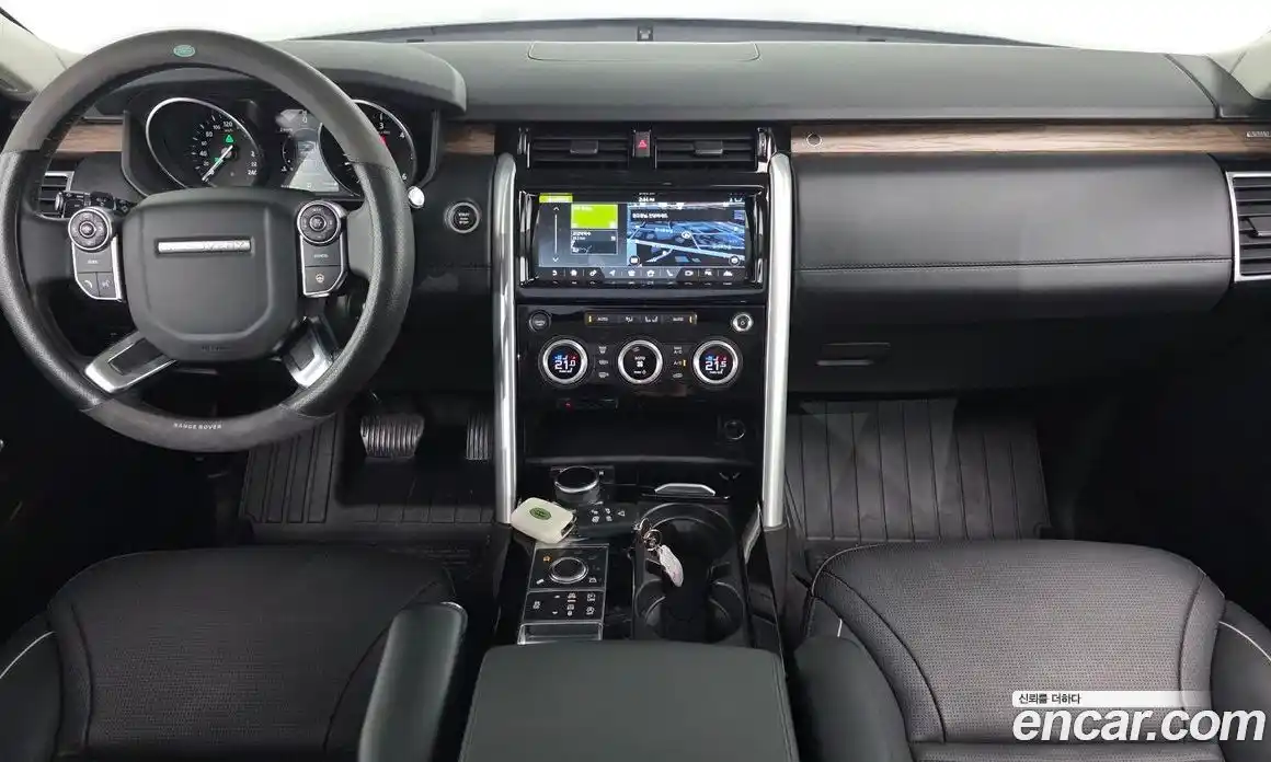 Land Rover Discovery 2017 3.0 гидро в Москве № 1280883, фото 7