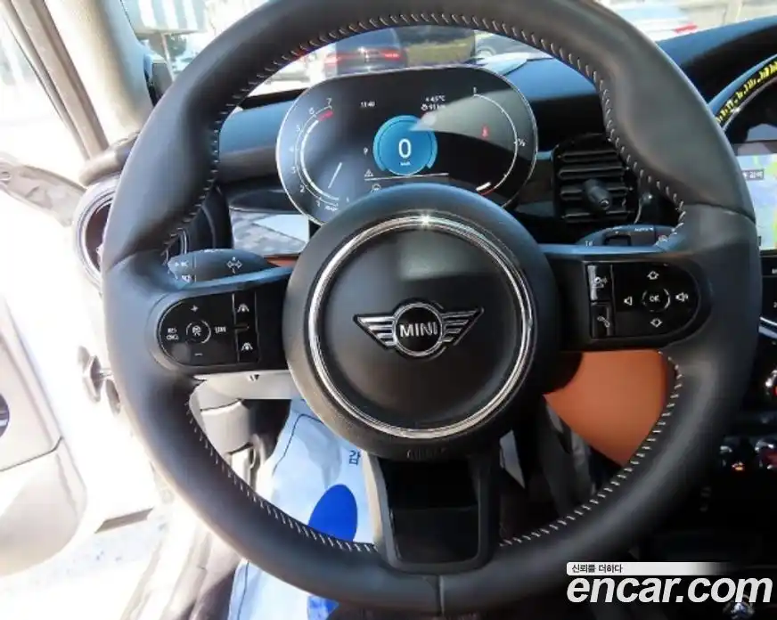 Mini Cooper 2023 2.0 гидро в Москве № 1281008, фото 9