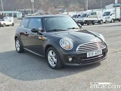 Mini Cooper, 2010