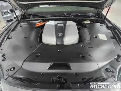 Lexus LS 2018 3.5 гидро в Москве № 1281399, миниатюра 5