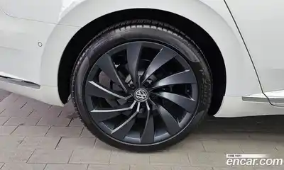 Volkswagen Arteon 2019 2.0 гидро в Москве № 1281519, миниатюра 5