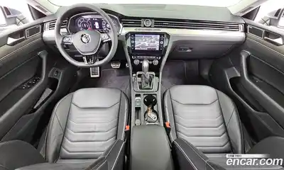 Volkswagen Arteon 2019 2.0 гидро в Москве № 1281519, миниатюра 7