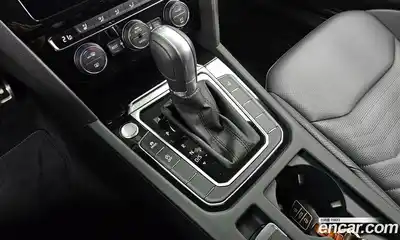 Volkswagen Arteon 2019 2.0 гидро в Москве № 1281519, миниатюра 9