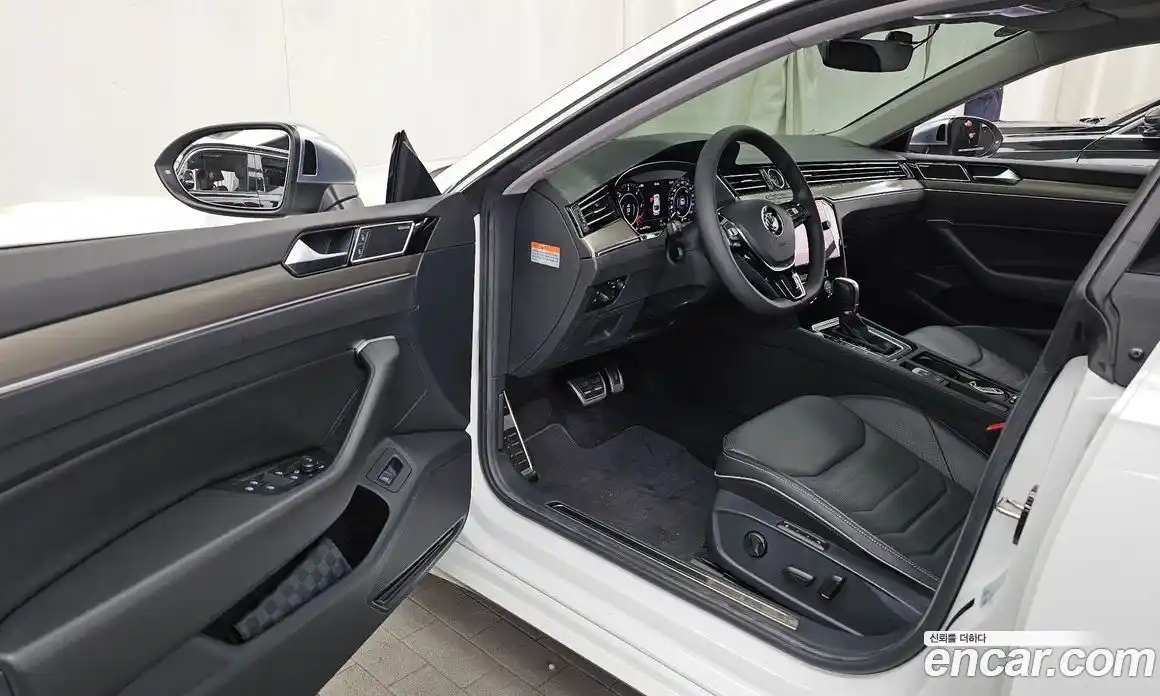 Volkswagen Arteon 2019 2.0 гидро в Москве № 1281519, фото 10