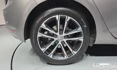 Volkswagen Golf 2014 2.0 гидро в Москве № 1281552, миниатюра 5