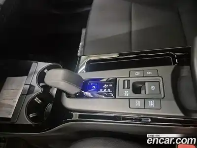 Toyota Prius 2024 2.0 вариатор в Москве № 1282073, миниатюра 9