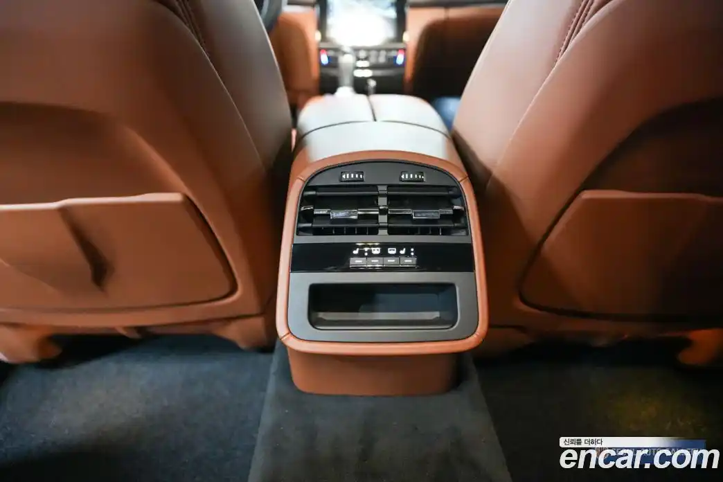 Maserati Quattroporte 2020 3.0 гидро в Москве № 1283366, фото 18