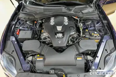 Maserati Quattroporte 2020 3.0 гидро в Москве № 1283366, миниатюра 6