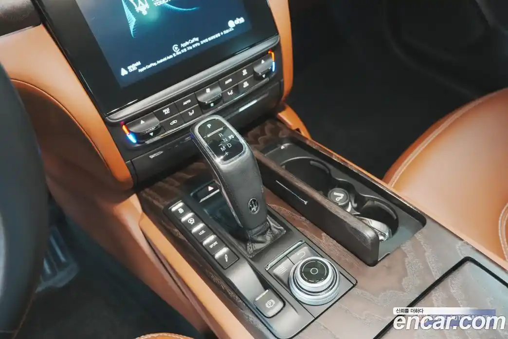 Maserati Quattroporte 2020 3.0 гидро в Москве № 1283366, фото 9