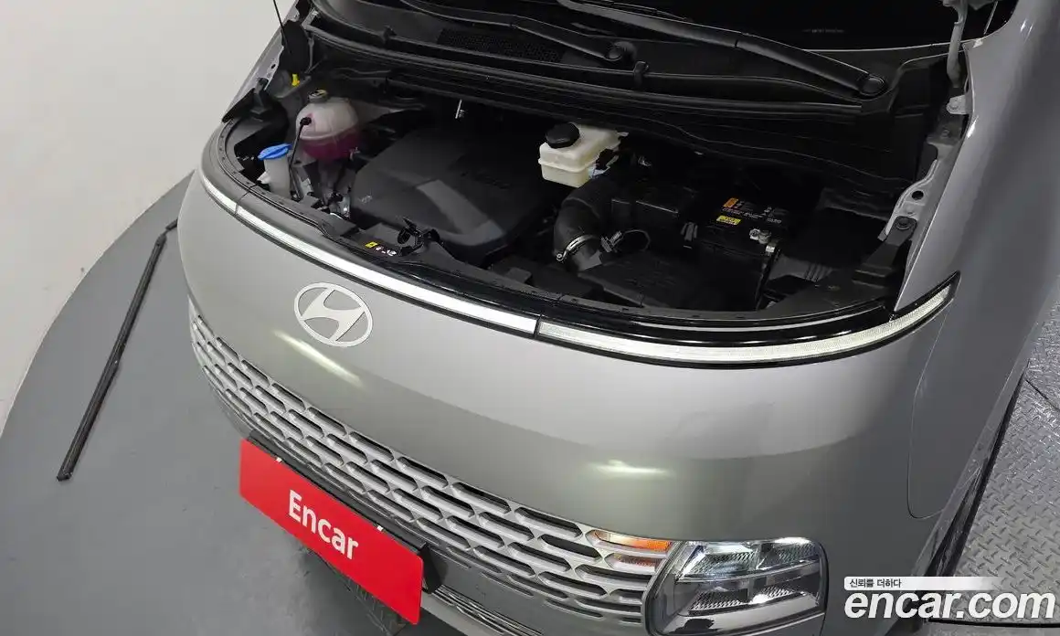 Hyundai Staria 2024 2.2 гидро в Москве № 1288510, фото 6