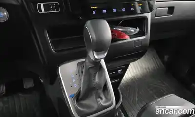 Hyundai Staria 2024 2.2 гидро в Москве № 1288510, миниатюра 9